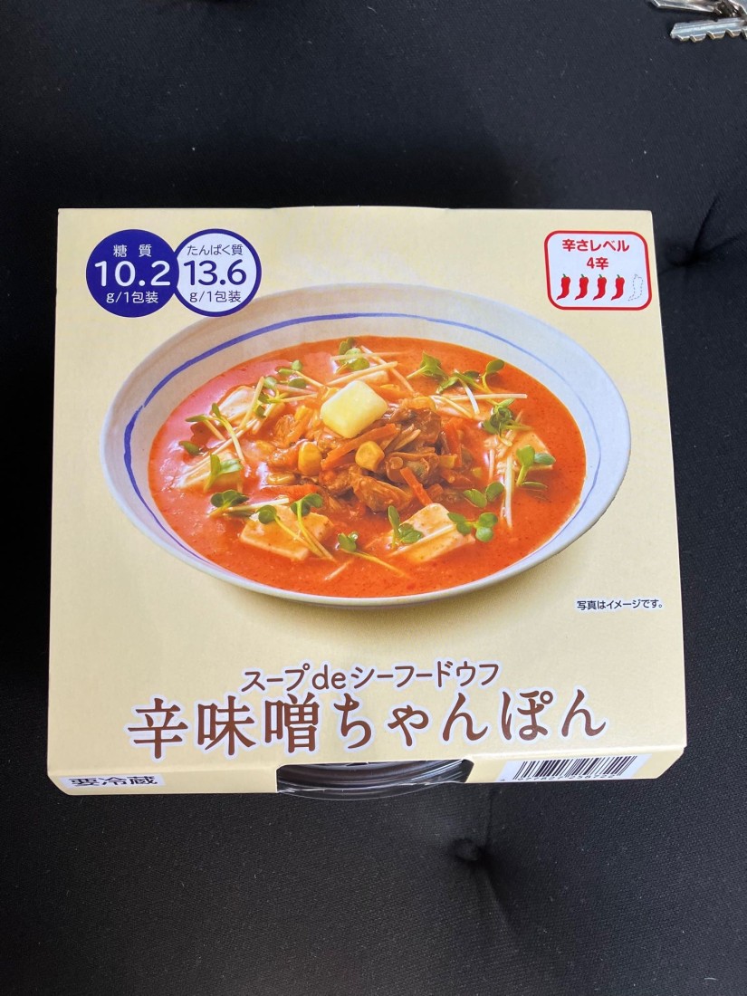 スープdeシーフードウフ 辛味噌ちゃんぽん 辛みが苦手な方は注意
