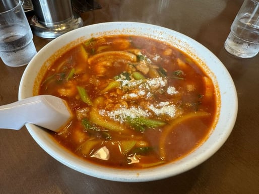 ガーリックトマト麺  激辛