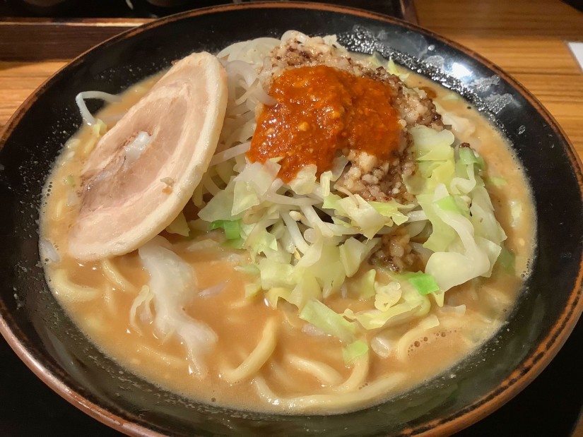 背脂辛味噌壱郎