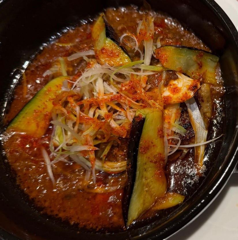 麻辣土鍋ハンバーグ