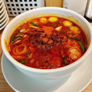 台湾ラーメン　エイリアン