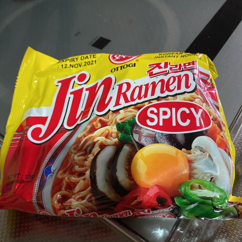 jin ラーメン spicy  spicy 