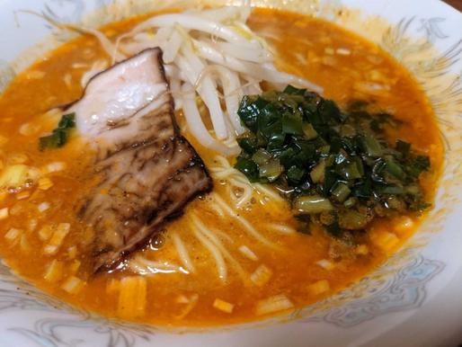 ニラだれ担担麺