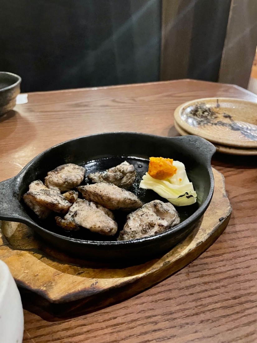 みやざき地頭鶏もも炭火焼き 柚子胡椒添え