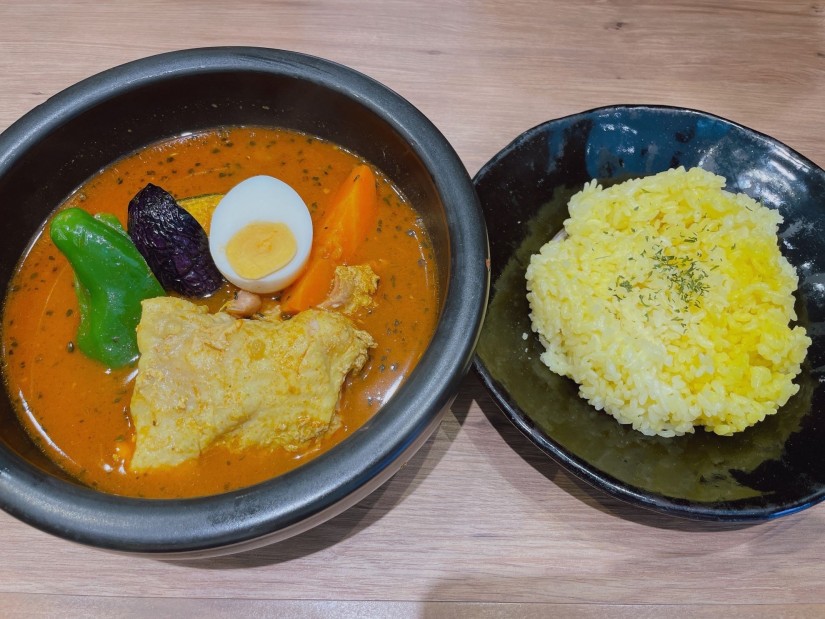 やわらかチキンのスープカレー 75辛