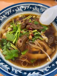 パクチー刀削麺 辛め