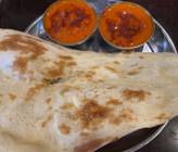 2種類のカレーセット（バターチキン、チキンティッカマサラ） 共に大辛に変更