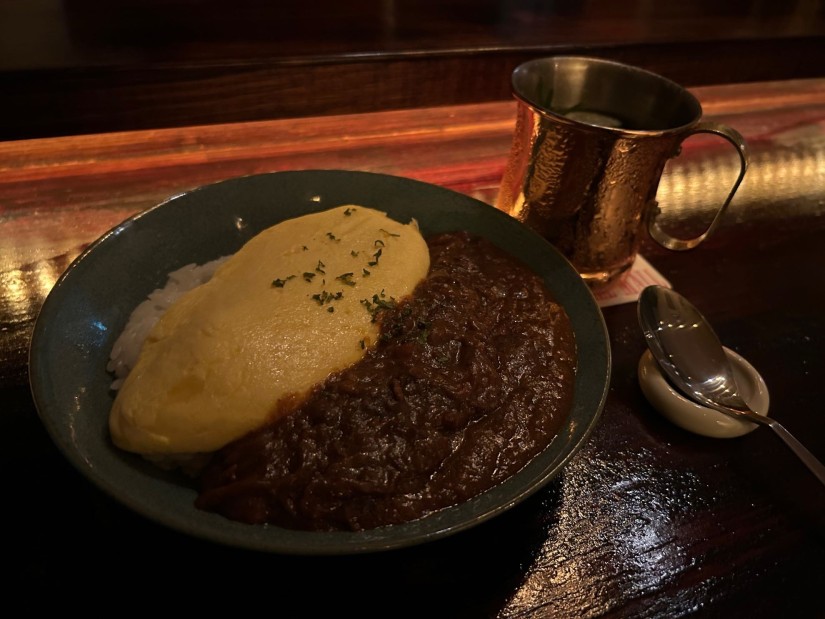 チーズ入りオムキーマカレー