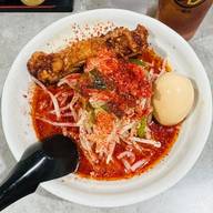 レディースセット（鷹の爪ラーメン＋烏龍茶） 極辛
