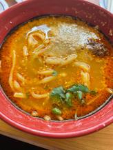胡麻香る坦々麺 ピリ辛？
