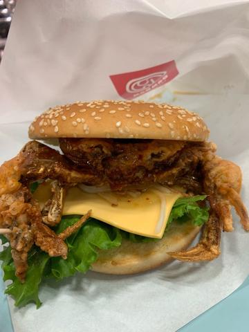 丸ごと！！カニバーガー　スイートチリソース