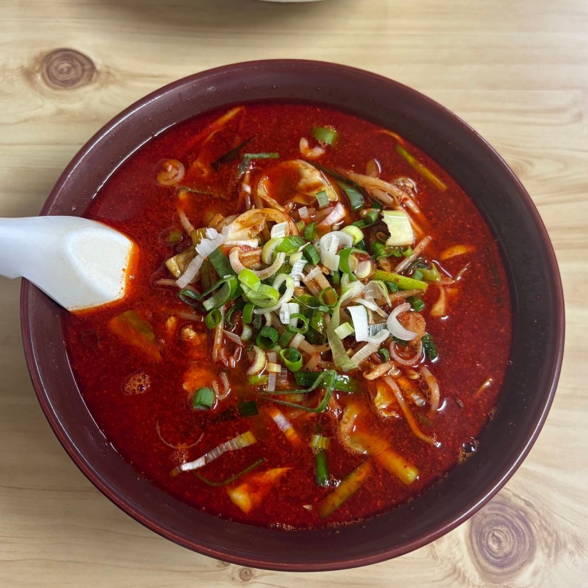 激辛ラーメン(醤油)