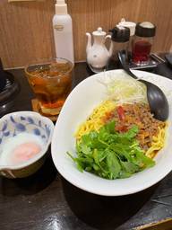 麻辣四川汁無し坦々麺