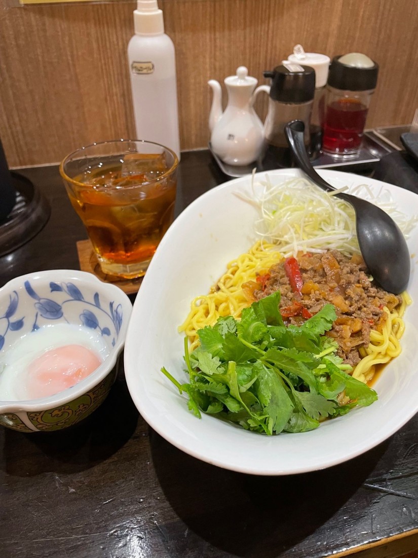 麻辣四川汁無し坦々麺