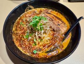 麻辣味噌ラーメン 炎龍(４辛)