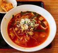 麻辣刀削麺