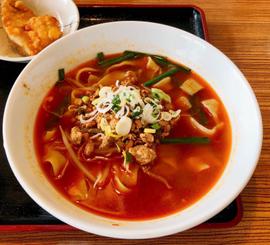 麻辣刀削麺