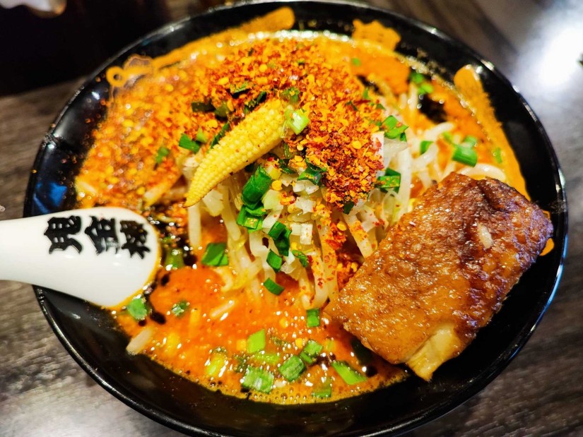 もやしカラシビ味噌らー麺  カラ鬼増し、シビ普通