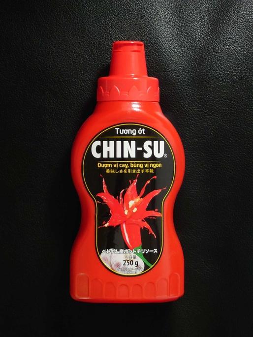 ベトナム産ホットチリソース CHIN-SU