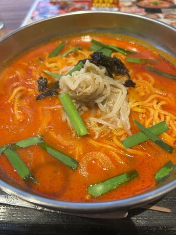 韓ラーメン ホルモンラーメン 辛口