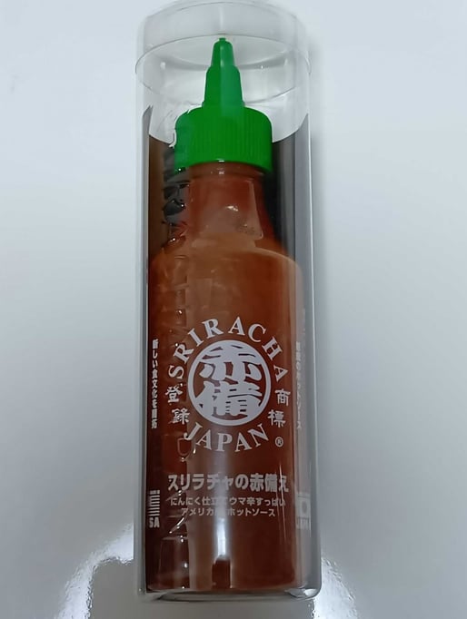 スリラチャ 旨辛すっぱい