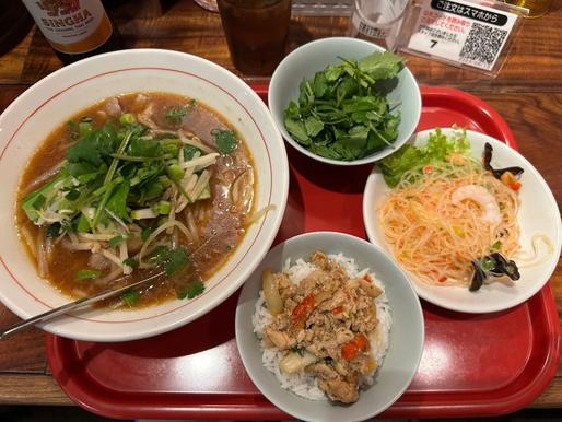 タイ醤油ヌードル