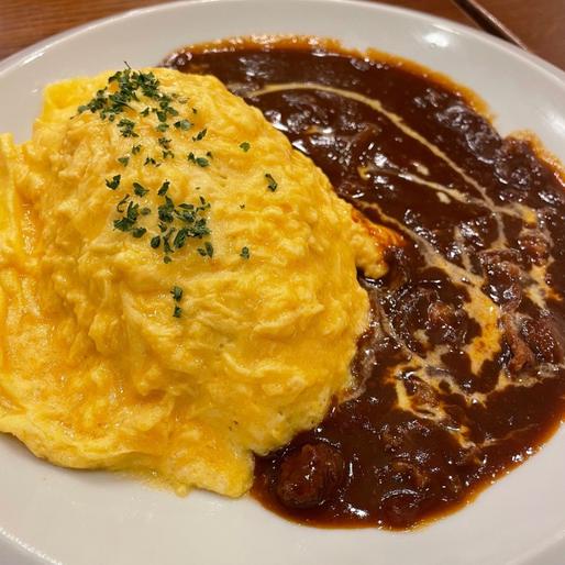 ハヤシオムライス