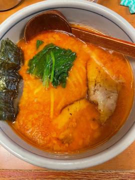 辛背脂入りラーメン強 強