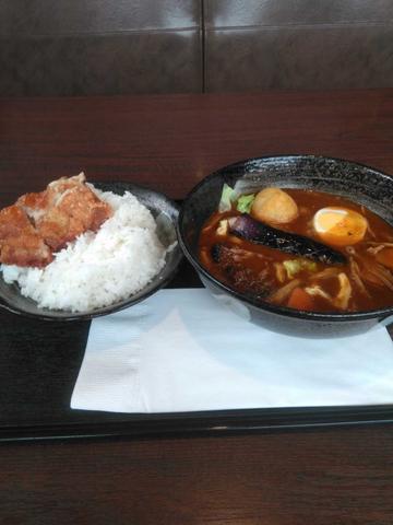 パリパリチキンのスープカレー ５辛