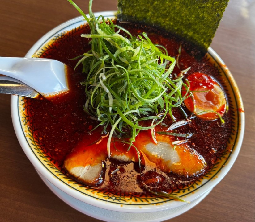 醤油とんこつ 赤 3辛＋10辛