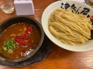 鉄鉢熱辛つけ麺