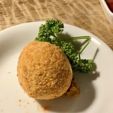 クリケットボール