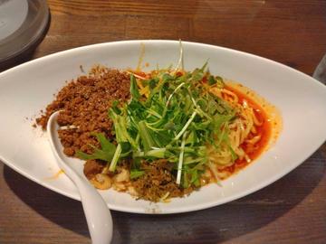 つゆ無し担々麺白胡麻 辛さ5痺れ2