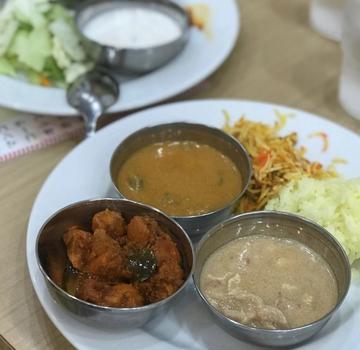 ライチキンカレー