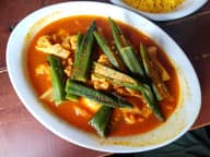 チキンカリフラワーオクラジョル 激辛10倍