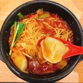 炎の餃子鍋 唐辛子3つ