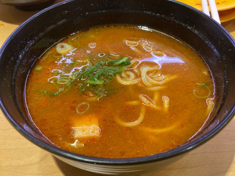 旨辛麻婆ラーメン