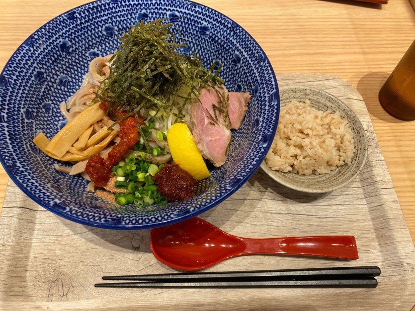 からしびうどん