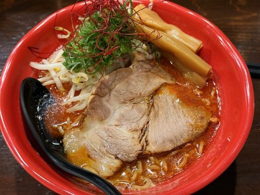 濃厚旨辛赤味噌麺