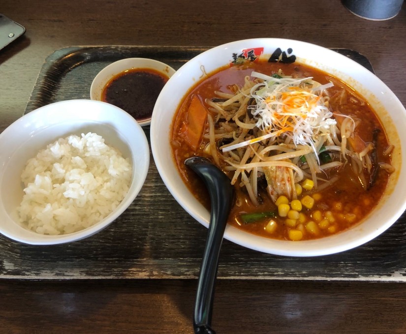 暴れん坊ラーメン八代 辛味追加