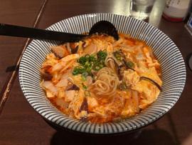 酸辣湯麺 痛い
