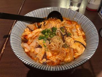 酸辣湯麺 痛い