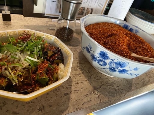 麻婆丼 ※ランチのみ