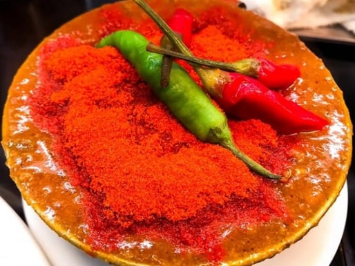 激辛 鶏のチリチリ赤カリー (指定なし)