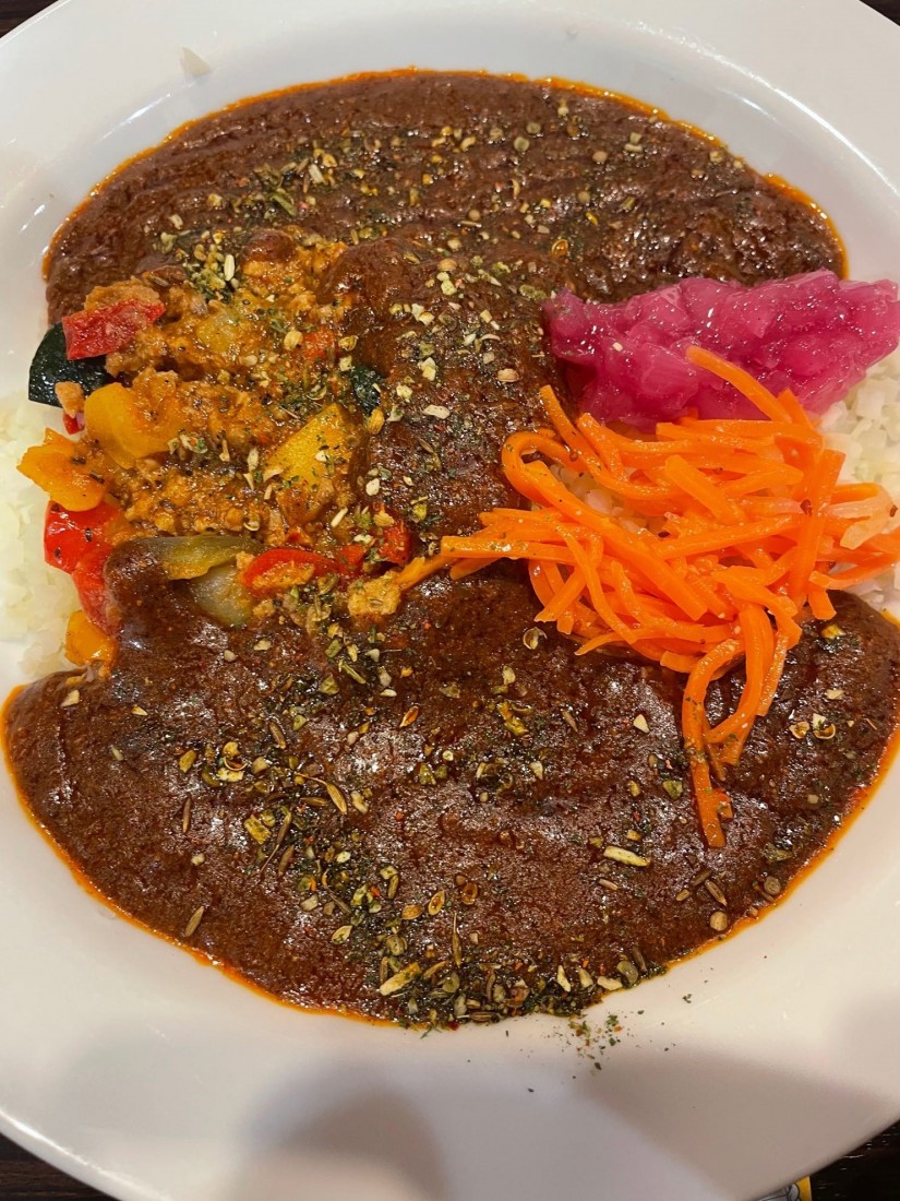 彩り野菜とキーマのスパイスカレー (低糖質カリフラワーライス選択) 10辛