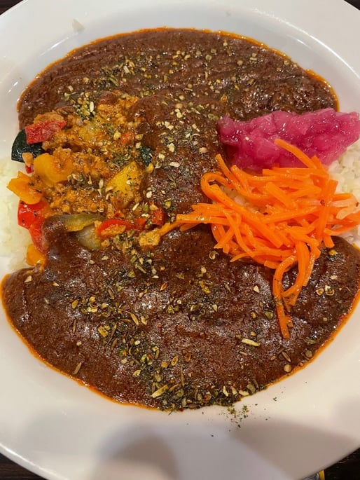 彩り野菜とキーマのスパイスカレー (低糖質カリフラワーライス選択) 10辛