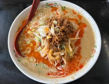 胡麻が決めての担々麺 激辛