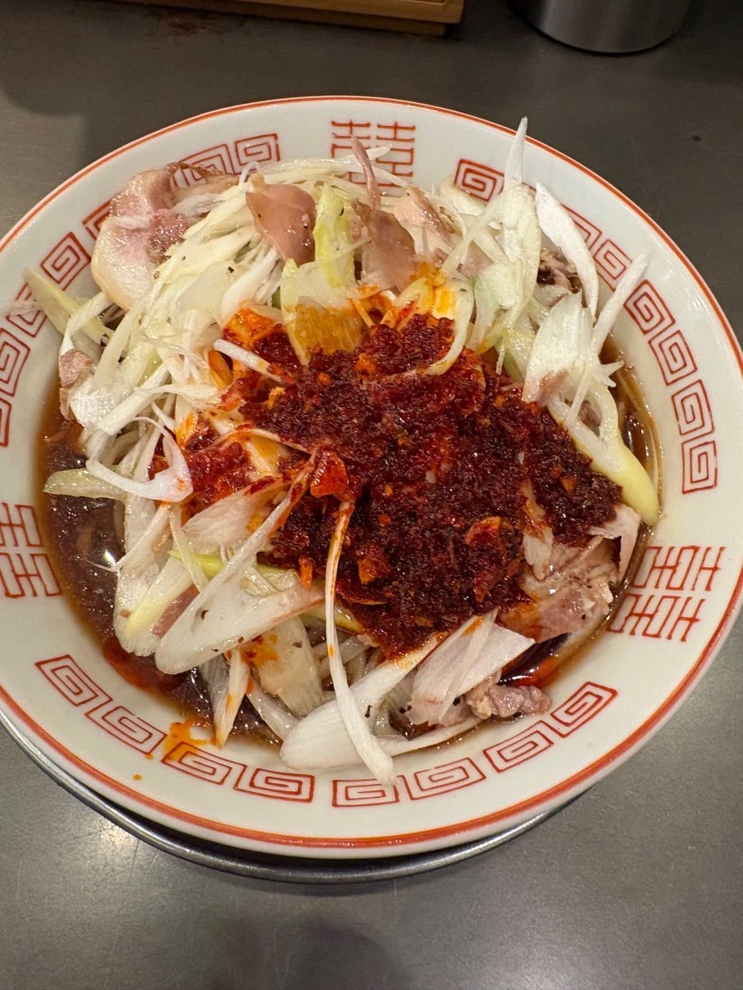 冷やし中華 辛そうで辛すぎない