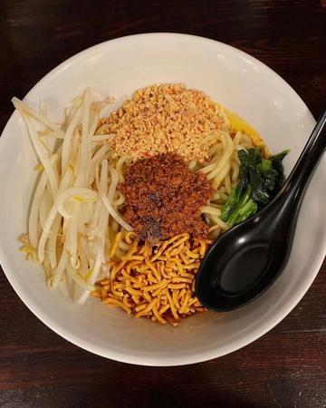 汁なし担々麺