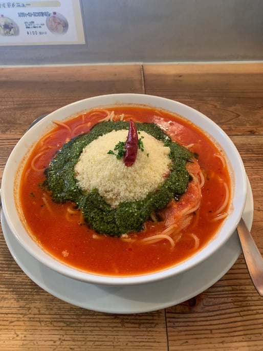 赤唐トマトにバジル